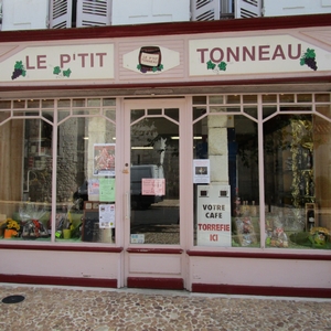 Le P'tit Tonneau à Neuvic et à Saint Astier