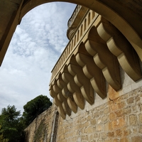Architecture, détail Château de Lalinde Architecture, détail Soubassement de Château Lalinde