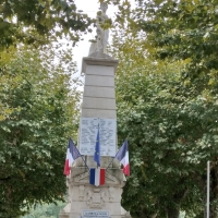 le monument aux morts lalinde