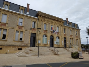 mairie de Lalinde 