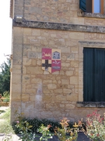La Bastide de Molières : la mairie porte fièrement son blason