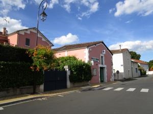 L'office de Tourisme de Neuvic sur L'Isle en Dordogne