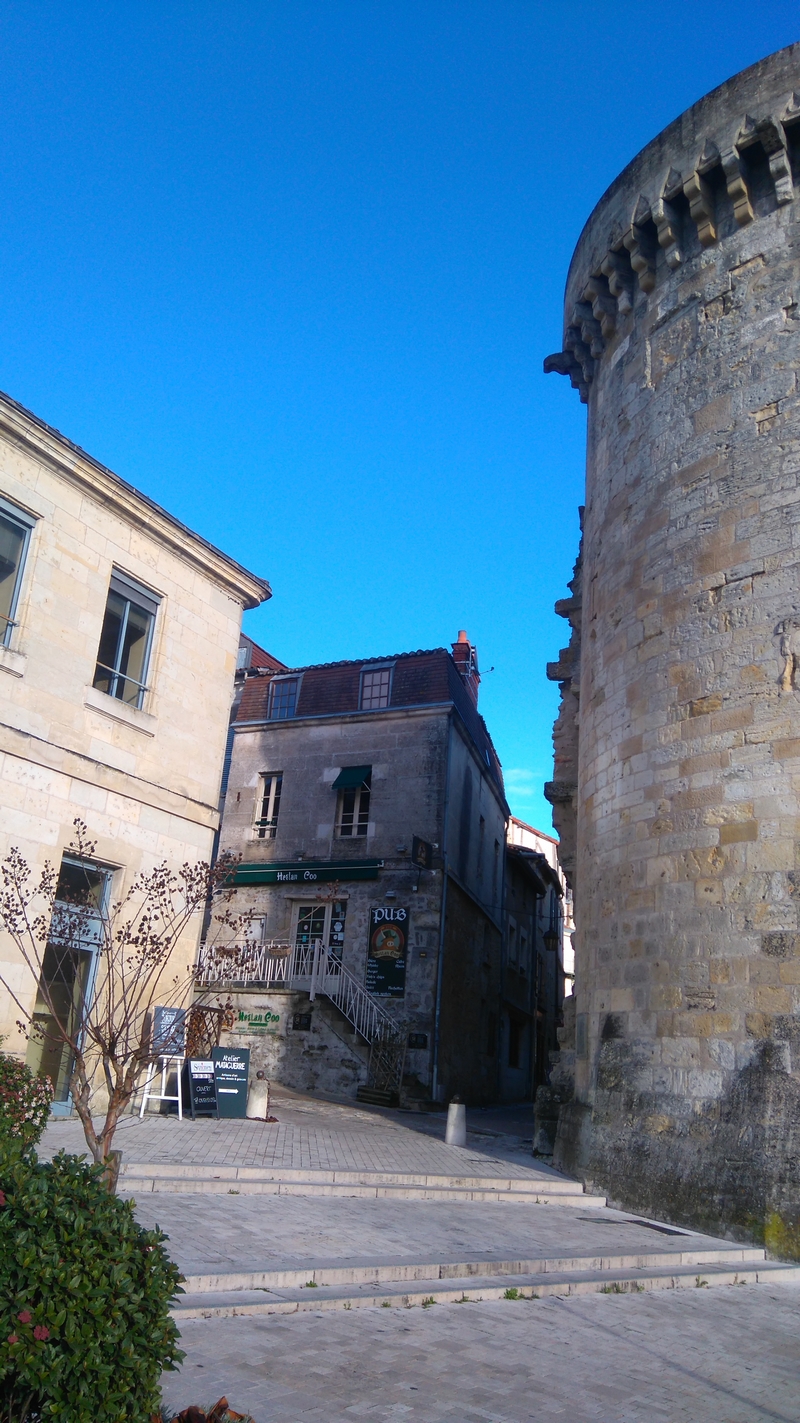 la tour Mataguère à Périgueux