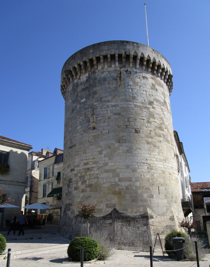 La Tour Mataguerre Périgueux