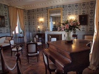 château de Marqueyssac salon mobilier empire