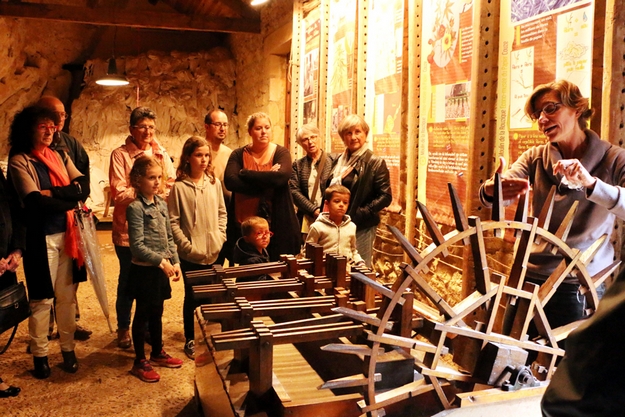 visite  du Moulin à papier de la Rouzique pendant les journées du patrimoine