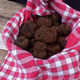 Marché de producteurs de truffes à Sarlat février 2022